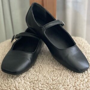 Forever 21 Black Mary Jane Flats